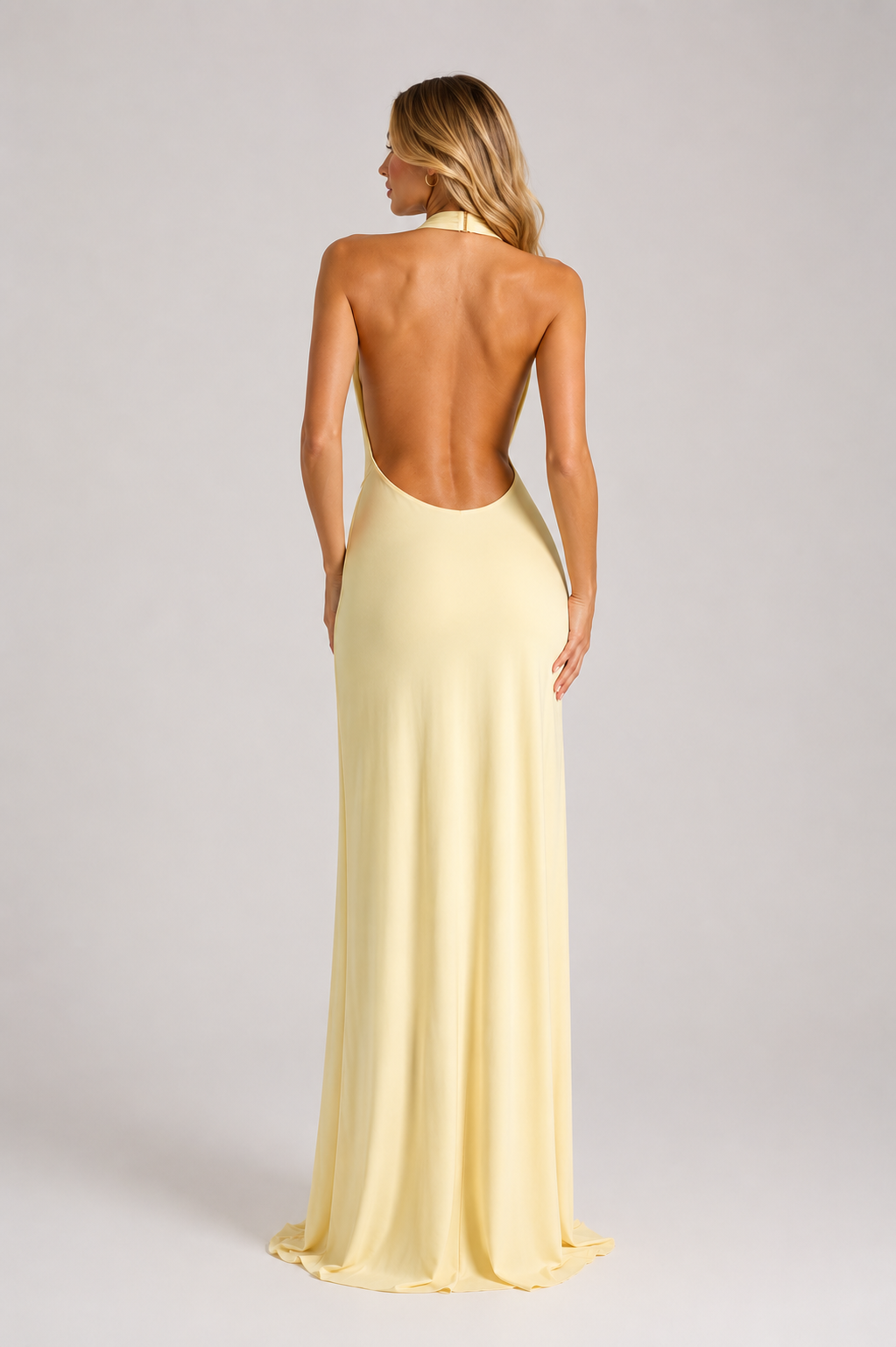 Élise Backless Halter Maxi Dress